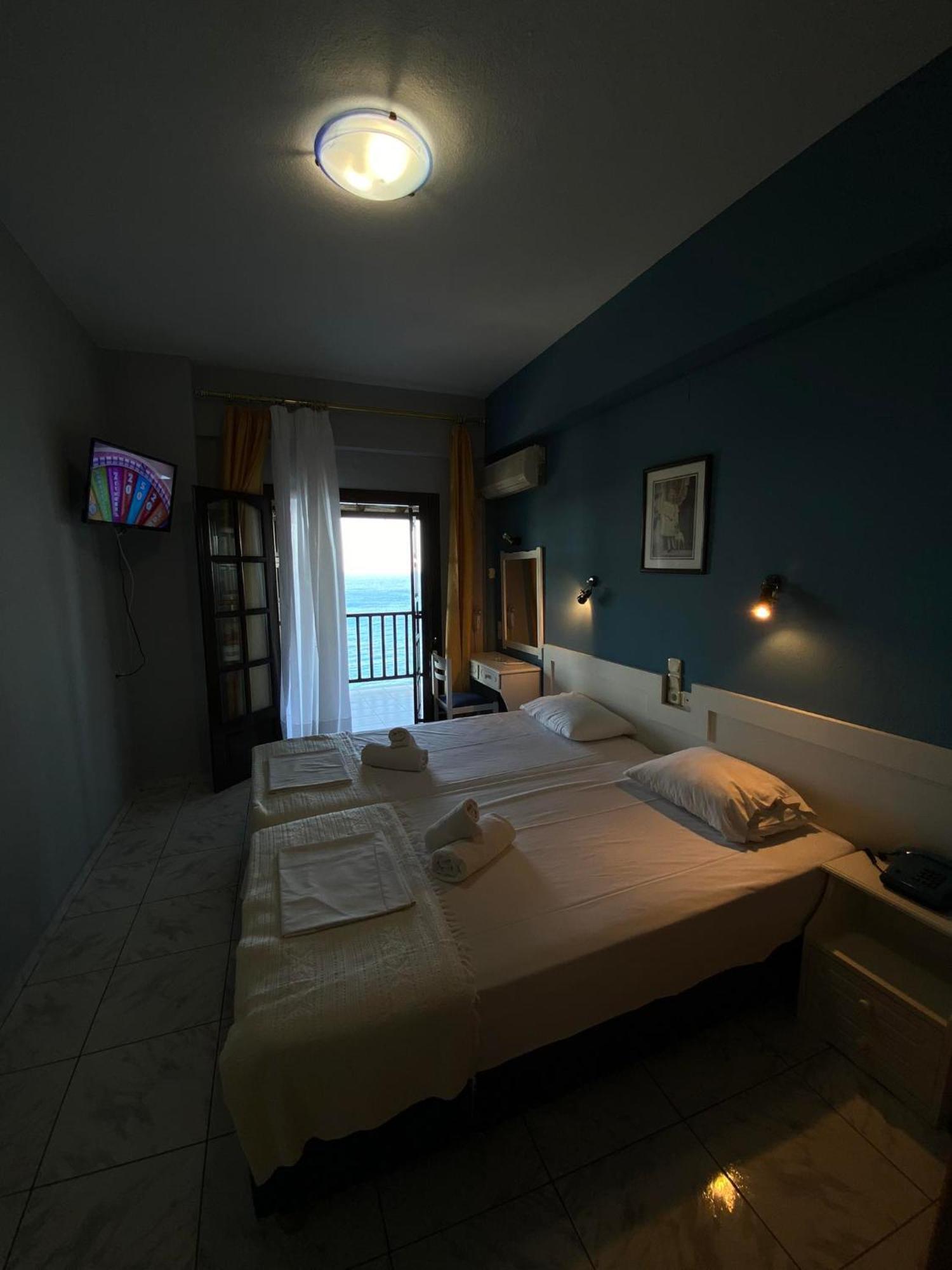Aparthotel Karaoulanis