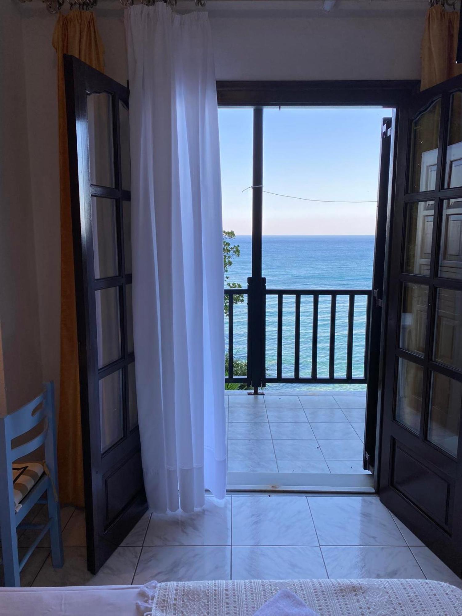 Karaoulanis 2* Agios Ioannis (Thessaly)