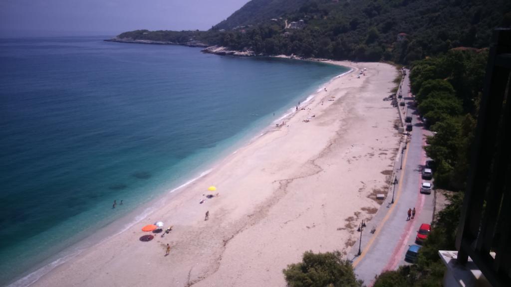 Aparthotel Karaoulanis