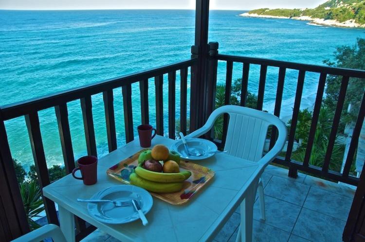Aparthotel Karaoulanis